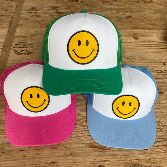 Happy face Trucker Hat NEW - Picture 12 of 17